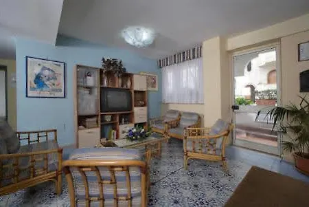 Baia Degli Dei Apartment Giardini Naxos