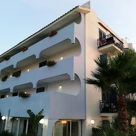 Apartment Baia Degli Dei Giardini Naxos