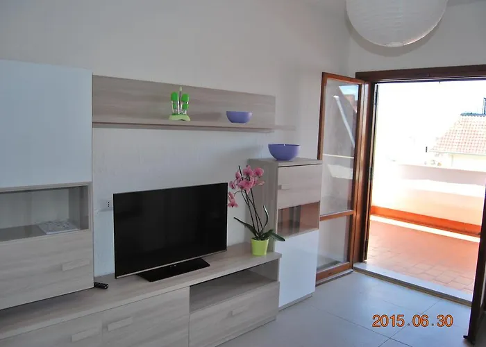 Baia Degli Dei * Джардини-Наксос